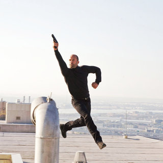 Jason Statham stars as Arthur Bishop in CBS Films' The Mechanic (2011)
