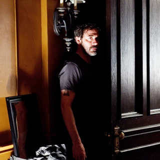 Resident, The Picture 9