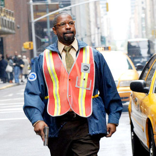 Denzel Washington stars as Walter Garber in Columbia Pictures' The Taking of Pelham 123 (2009)