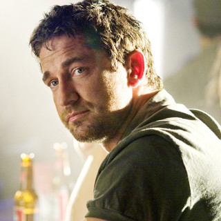 Gerard Butler stars as Mike Alexander in Columbia Pictures' The Ugly Truth (2009)