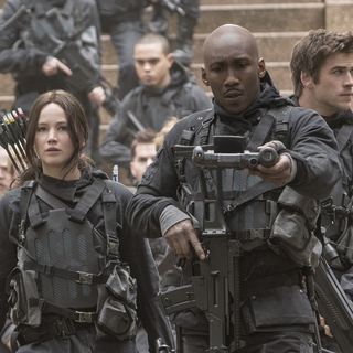 Jennifer Lawrence, Mahershalalhashbaz Ali and Liam Hemsworth in Lionsgate Films' The Hunger Games: Mockingjay, Part 2 (2015)