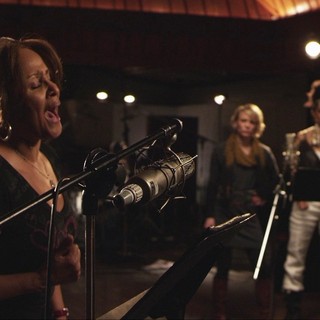Twenty Feet From Stardom Picture 6