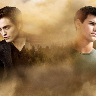 Robert Pattinson stars as Edward Cullen and Taylor Lautner stars as Jacob Black in Summit Entertainment's The Twilight Saga's New Moon (2009)