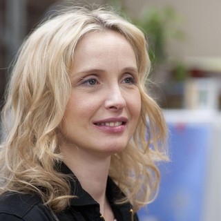 Julie Delpy stars as Marion in Magnolia Pictures' 2 Days in New York (2012)