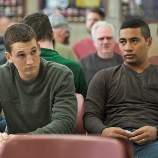 Miles Teller stars as Adam Schumann and Beulah Koale stars as Solo in Universal Pictures' Thank You for Your Service (2017)