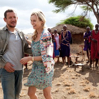 Dany Boon stars as Jean-Yves and Diane Kruger stars as Isabelle in Universal Pictures International's Un Plan Parfait (2012)
