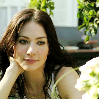Lynn Collins stars as Kate in IFC Films' Uncertainty (2009)