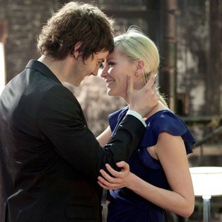 Jim Sturgess stars as Adam and Kirsten Dunst stars as Eden in Millennium Entertainment's Upside Down (2013)