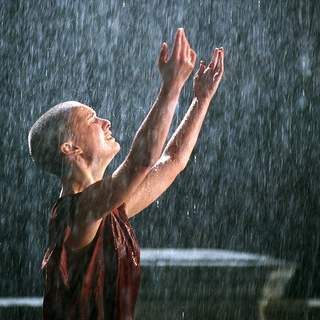 V For Vendetta Picture 23