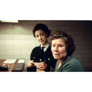 Vera Drake (2004)