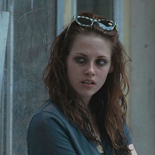 Kristen Stewart stars as Mallory in Samuel Goldwyn Films' Welcome to the Rileys (2010)