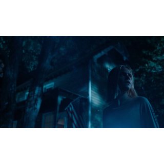 What Lies Below Picture 7