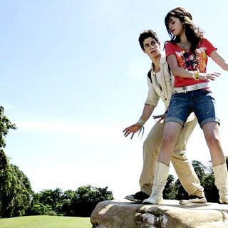 David Henrie stars as Justin Russo and Selena Gomez stars as Alex Russo in Disney Channel's Wizards of Waverly Place: The Movie (2009)