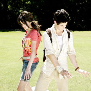 Selena Gomez stars as Alex Russo and David Henrie stars as Justin Russo in Disney Channel's Wizards of Waverly Place: The Movie (2009)