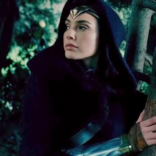 Gal Gadot stars as Diana Prince/Wonder Woman in Warner Bros. Pictures' Wonder Woman (2017)