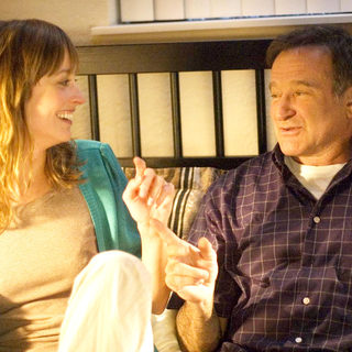 Alexie Gilmore stars as Claire and Robin Williams stars as Lance Clayton in Magnolia Pictures' World's Greatest Dad (2009)