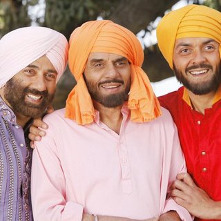 Yamla Pagla Deewana Picture 10