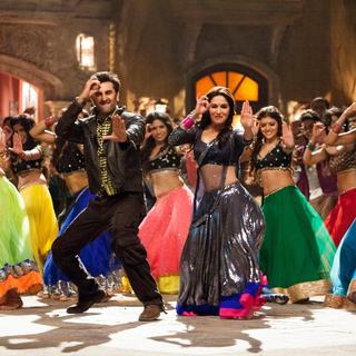 Yeh Jawaani Hai Deewani Picture 1