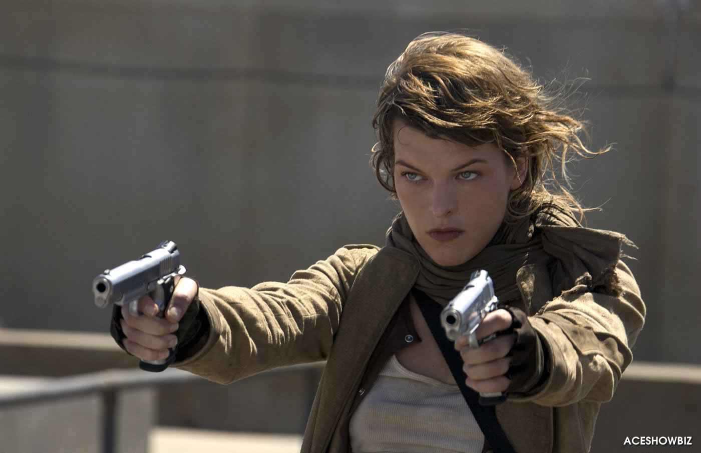 Milla Jovovich as Alice in Screen Gems' Resident Evil: Extinction (2007)