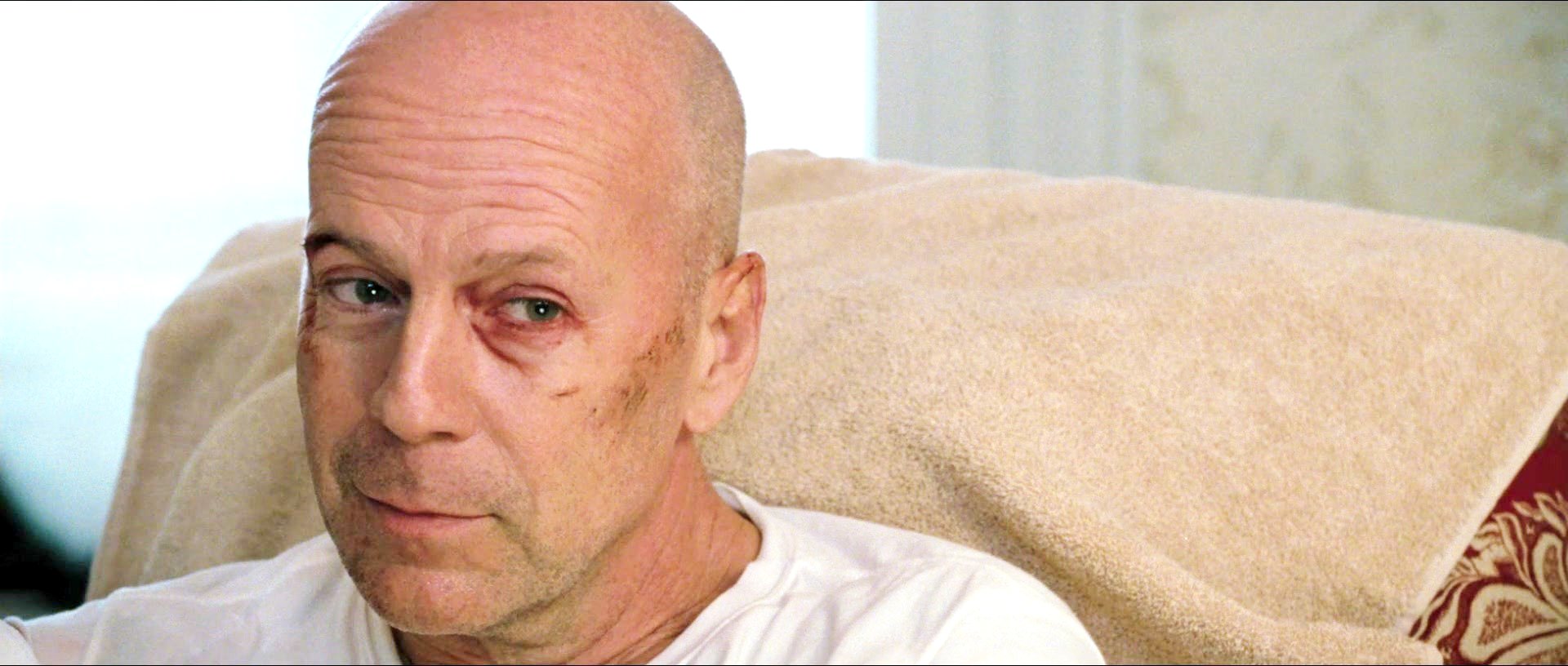 Bruce Willis stars as Frank Moses in Summit Entertainment's Red (2010)
