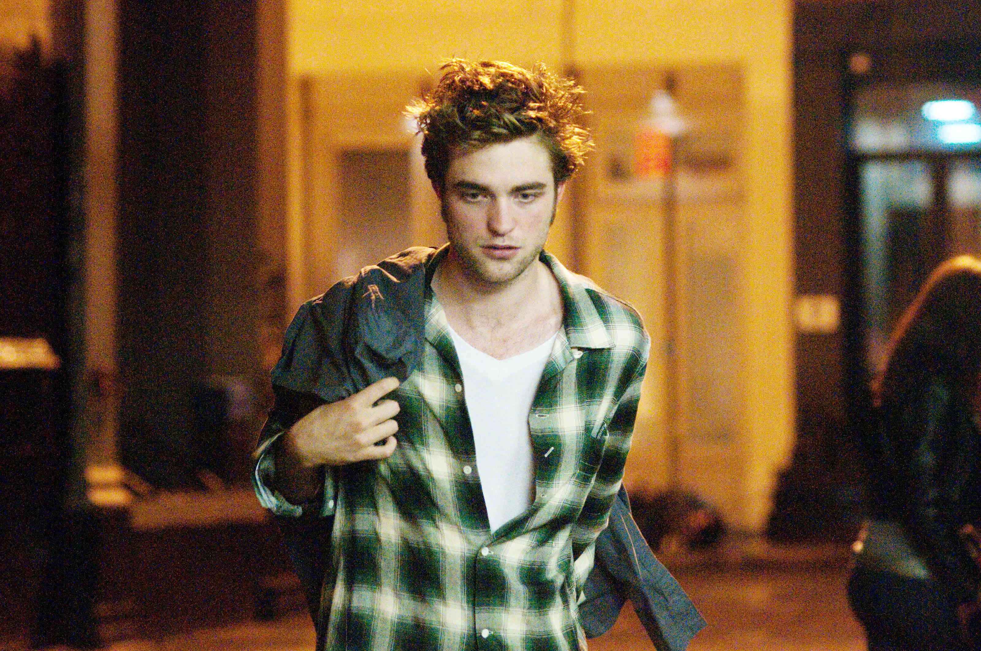 Robert Pattinson stars as Tyler in Summit Entertainment's Remember Me (2010)