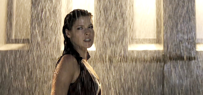 Ali Larter stars as Claire Redfield in Screen Gems' Resident Evil: Afterlife (2010)