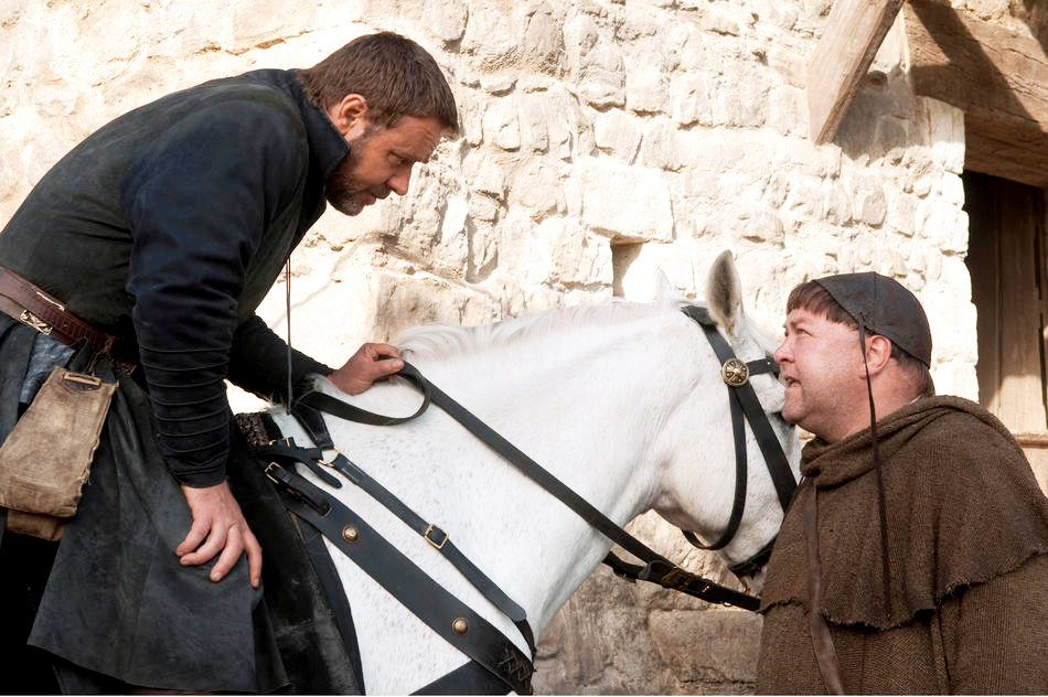 Russell Crowe stars as Robin Hood and Mark Addy stars as Friar Tuck in Universal Pictures' Robin Hood (2010)
