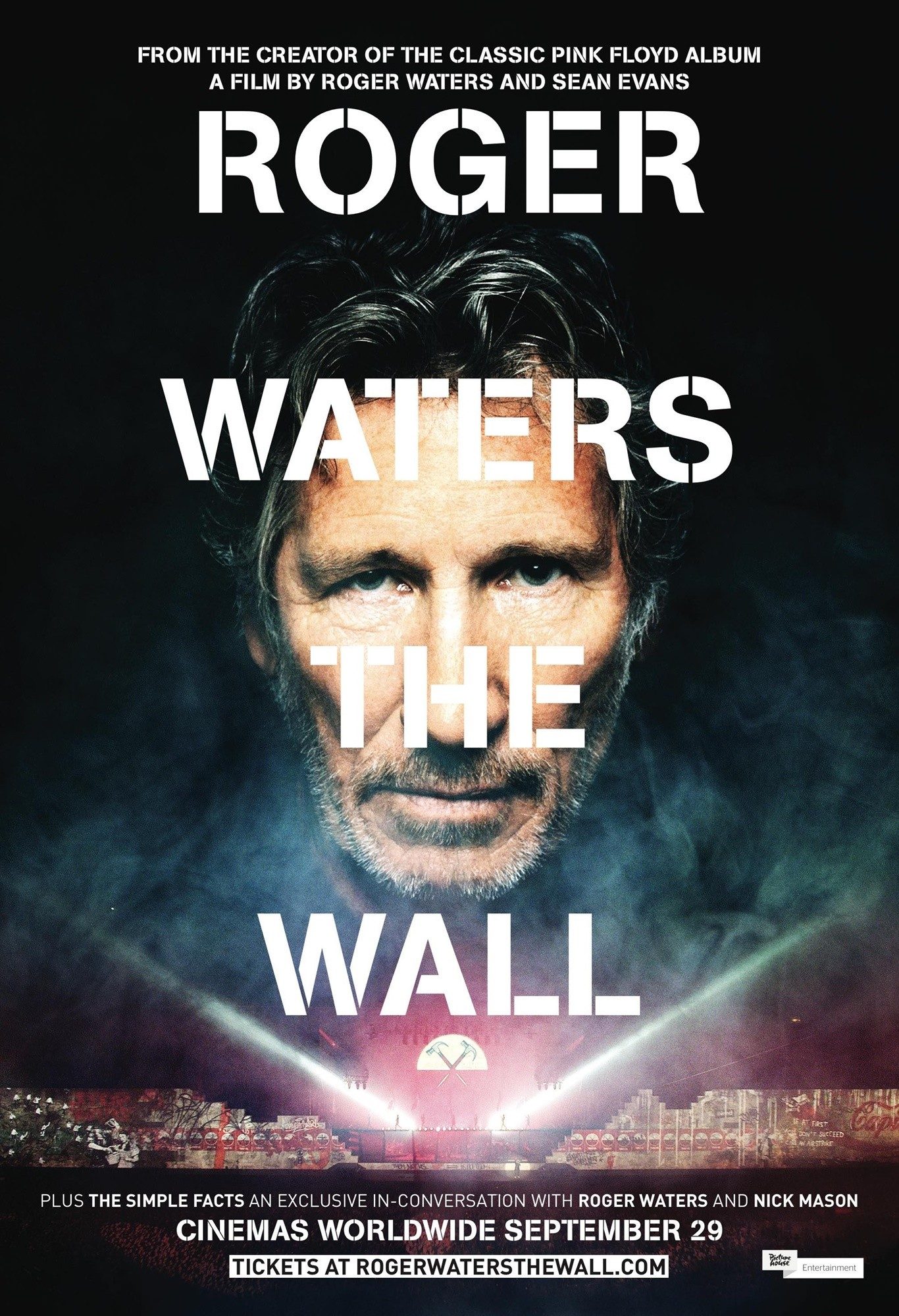 Poster of Picturehouse Entertainment's Roger Waters the Wall (2015)