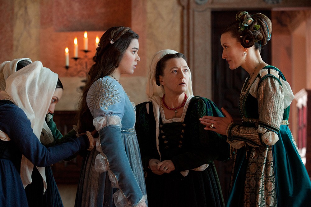 Hailee Steinfeld, Lesley Manville and Natascha McElhone in Relativity Media's Romeo and Juliet (2013)