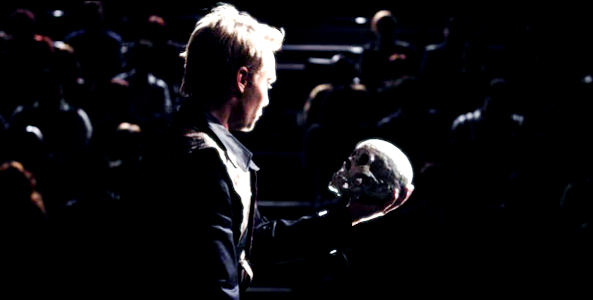 A scene from Indican Pictures' Rosencrantz & Guildenstern Are Undead (2010)