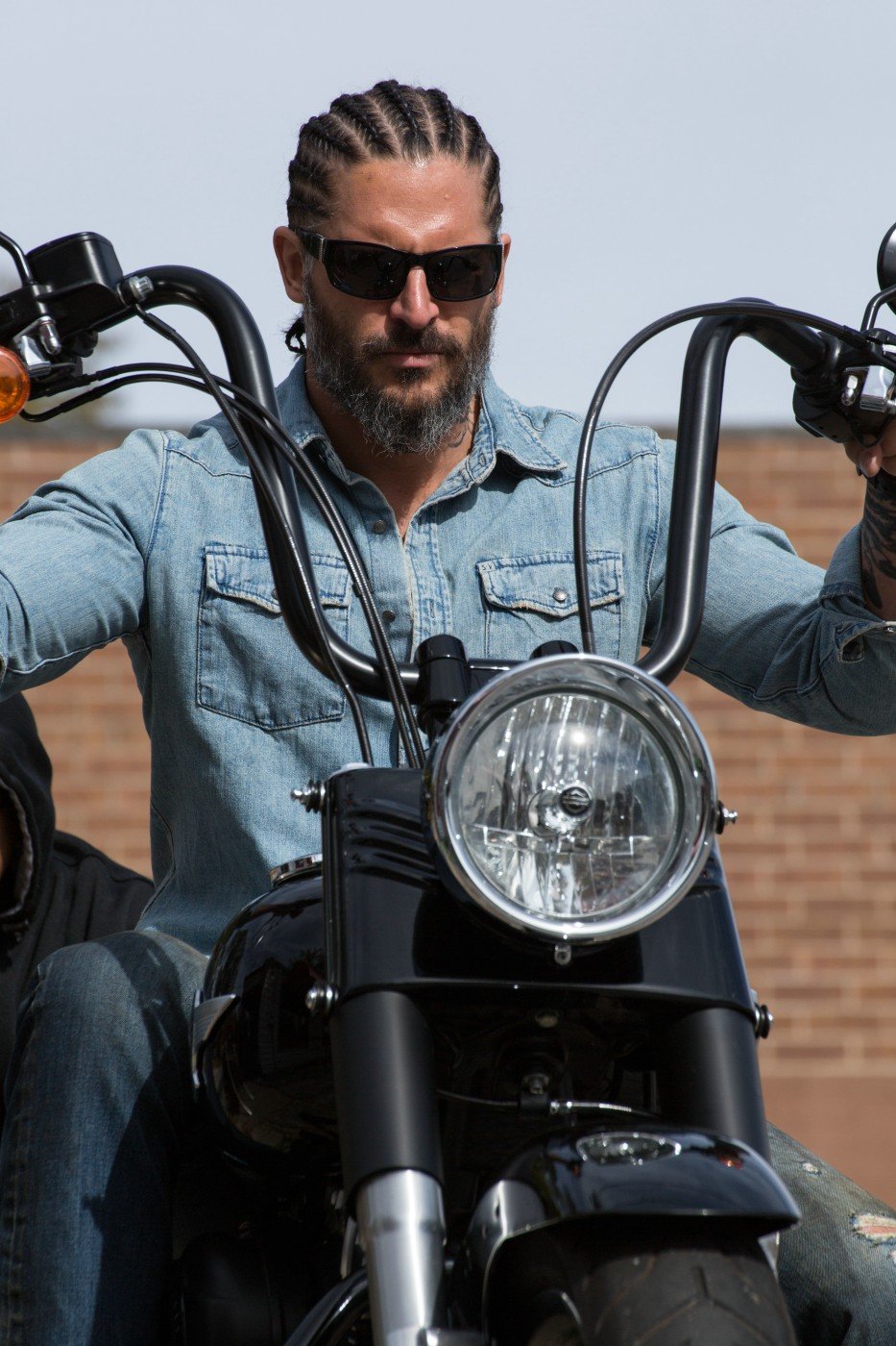 Joe Manganiello stars as Grinder in Open Road Films' Sabotage (2014)