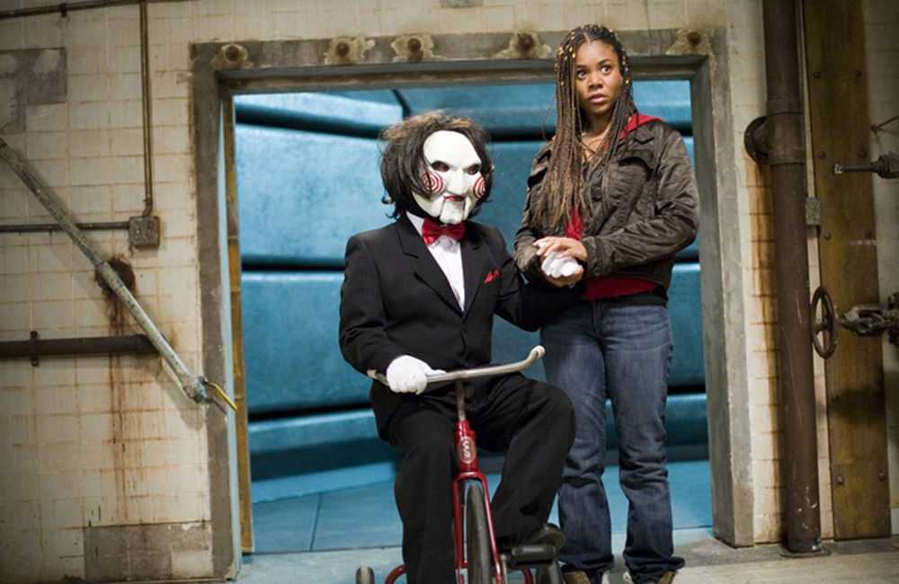 Regina Hall as Brenda in Miramax Films' Scary Movie 4 (2006)