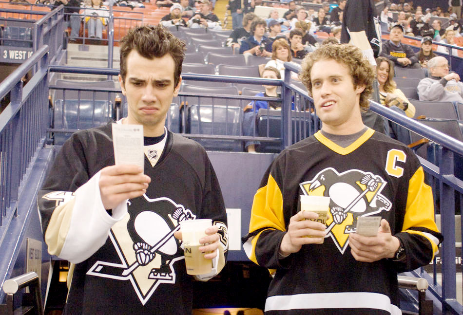 Jay Baruchel stars as Kirk Kettner and T.J. Miller stars as Stainer in DreamWorks SKG's She's Out of My League (2010)