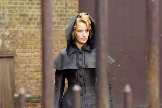 Kelly Reilly stars as Mary Morstan in Warner Bros. Pictures' Sherlock Holmes (2009)