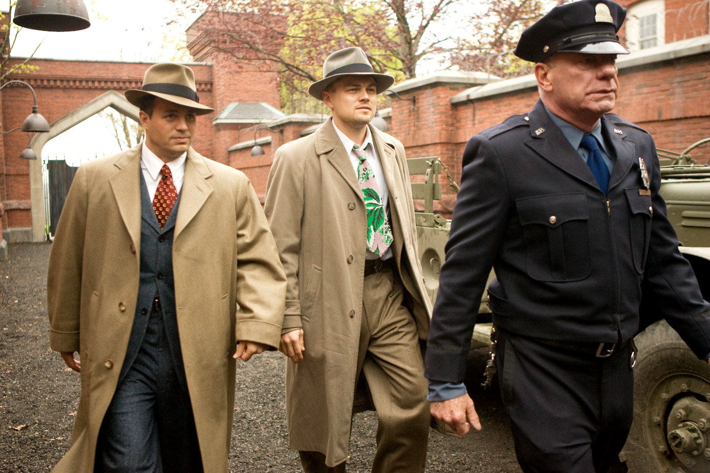 Mark Ruffalo stars as Chuck Aule and Leonardo DiCaprio stars as Teddy Daniels in Paramount Pictures' Shutter Island (2010)