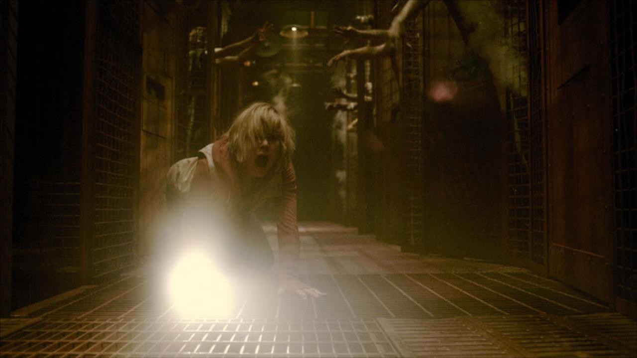 Adelaide Clemens stars as Heather Mason in Open Road Films' Silent Hill: Revelation 3D (2012)
