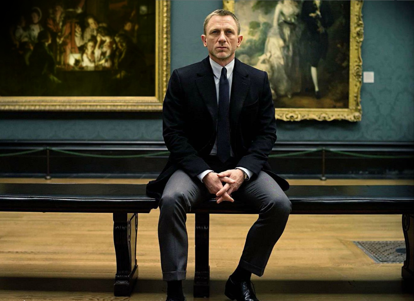 Daniel Craig stars as James Bond in Columbia Pictures' Skyfall (2012)