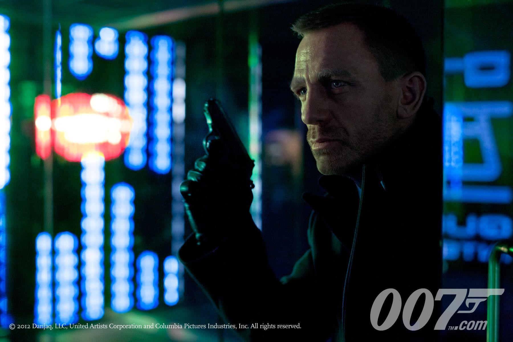 Daniel Craig stars as James Bond in Columbia Pictures' Skyfall (2012)