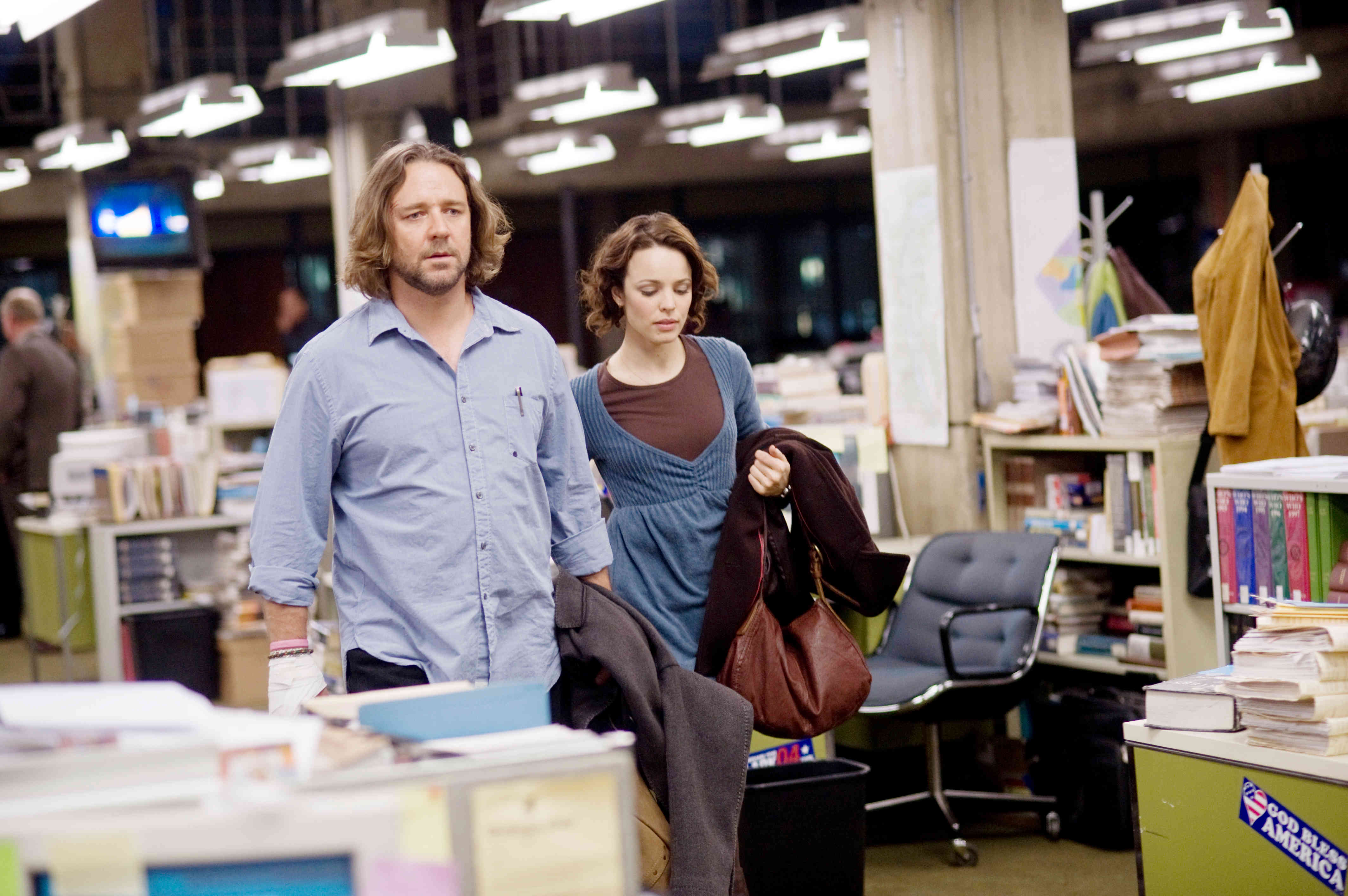 Russell Crowe stars as Cal McCaffrey and Rachel McAdams stars as Della Frye in Universal Pictures' State of Play (2009)