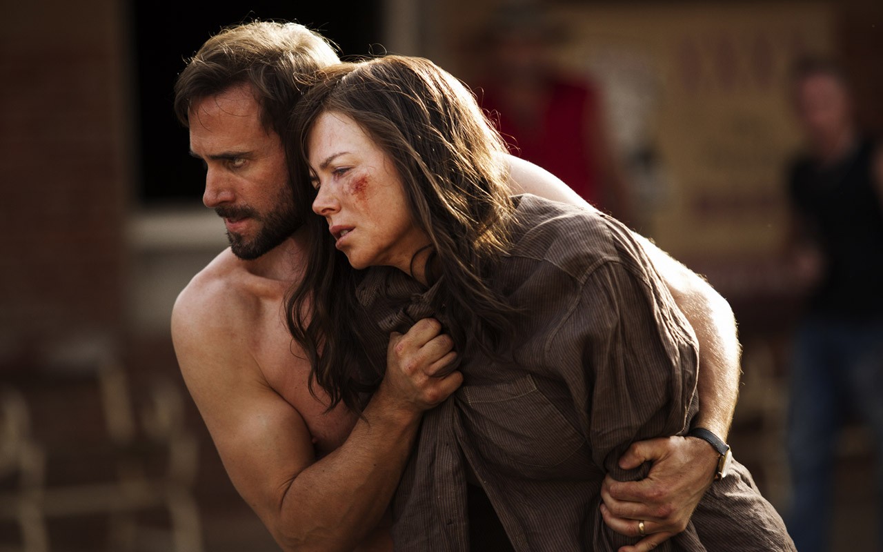 Hugo Weaving and Nicole Kidman in Alchemy's Strangerland (2015)