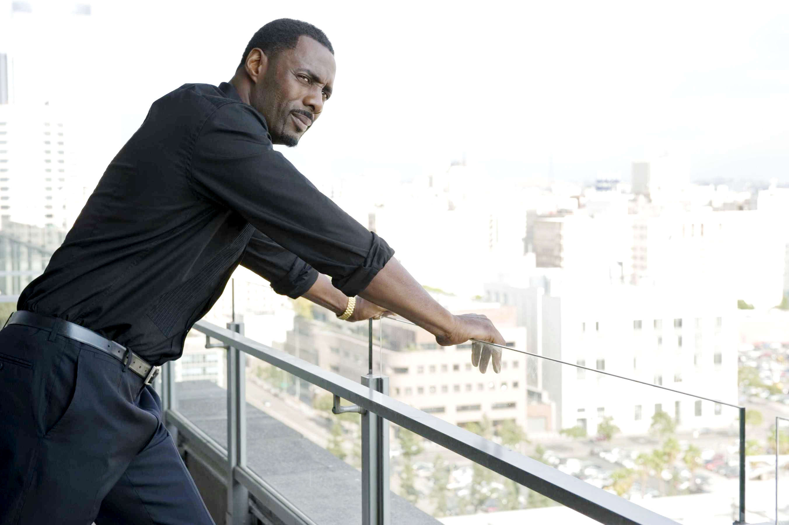 Idris Elba stars as Gordon Jennings in Screen Gems' Takers (2010)