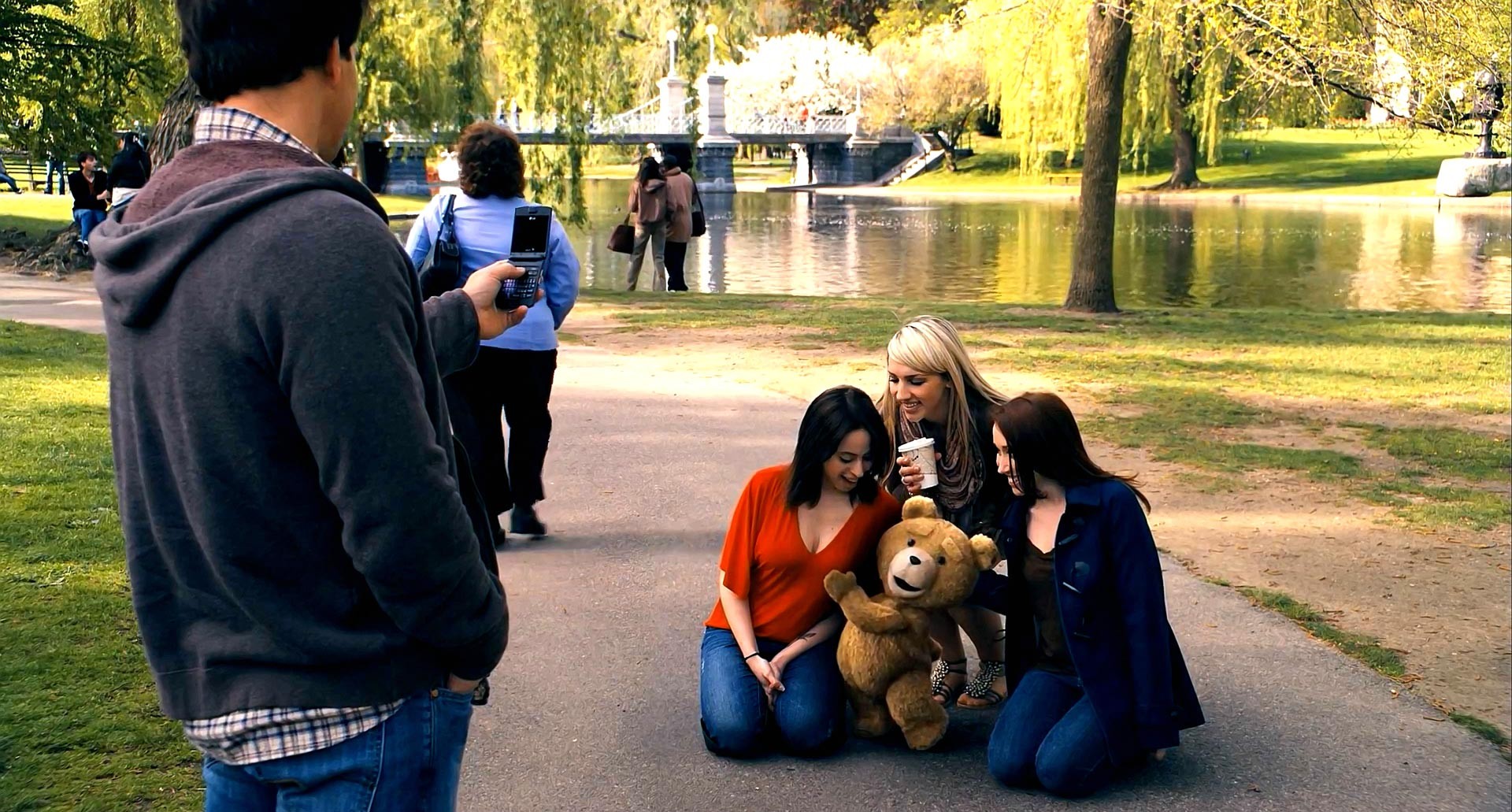 A scene from Universal Pictures' Ted (2012)