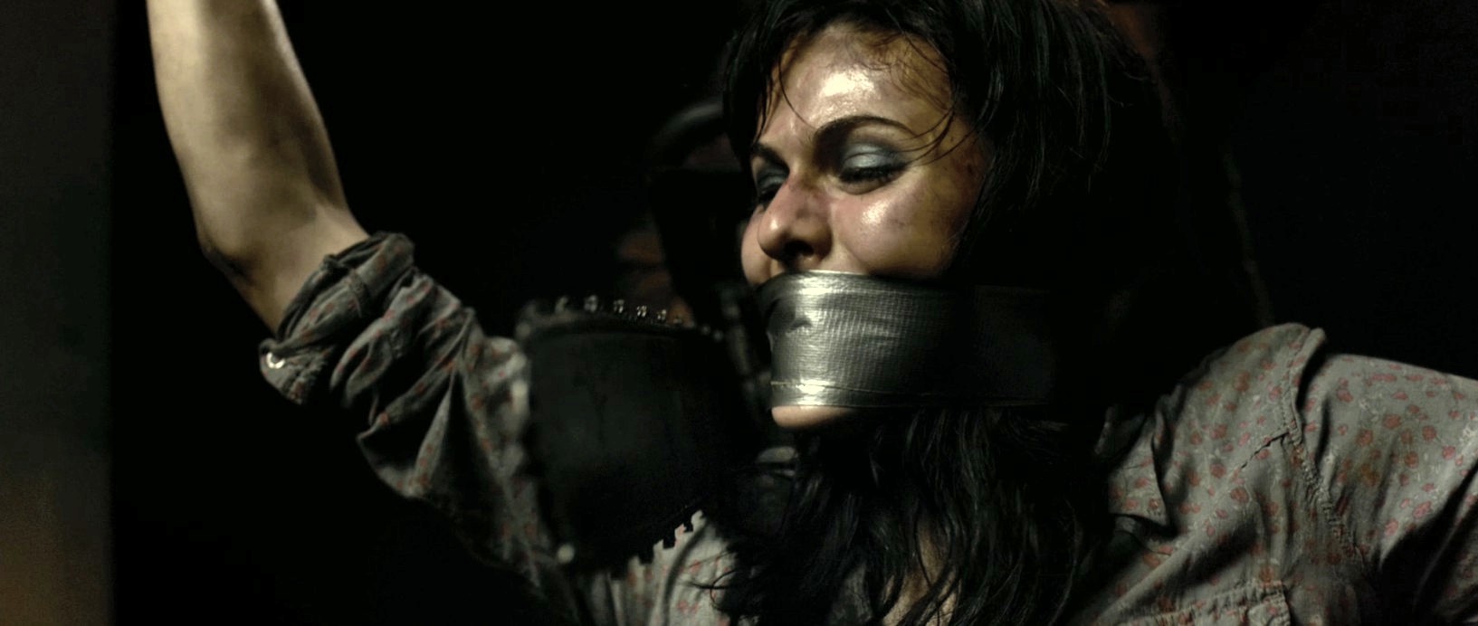 Alexandra Daddario stars as Heather Miller in Lionsgate Films' Texas Chainsaw 3D (2013)