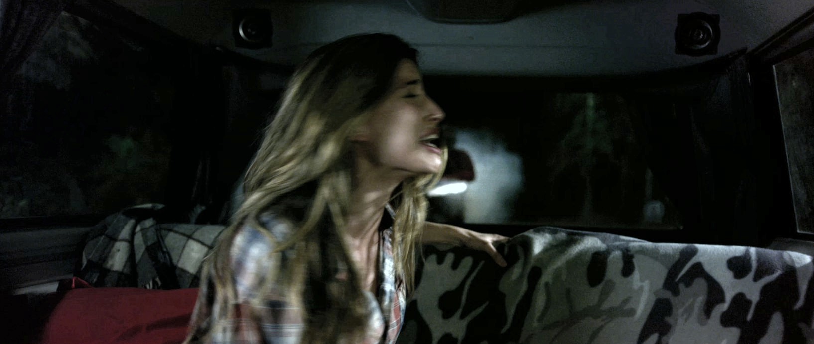 Tania Raymonde stars as Nikki in Lionsgate Films' Texas Chainsaw 3D (2013)