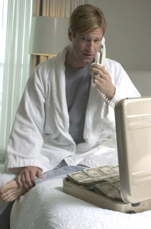 Aaron Eckhart as Nick Naylor in Fox Searchlight Pictures' "Thank You for Smoking" (2006)