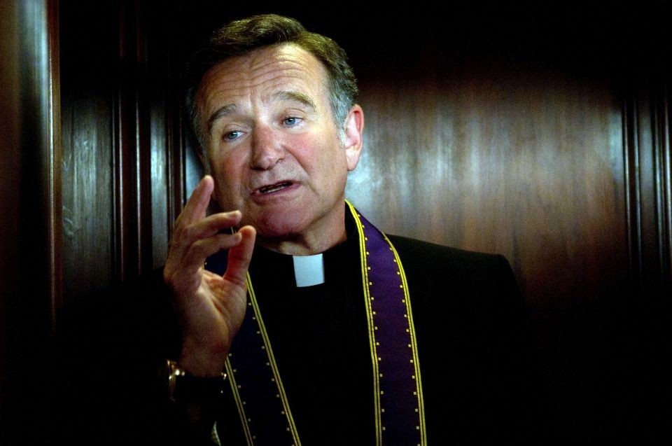 Robin Williams stars as Father Moinighan in Lionsgate Films' The Big Wedding (2013)