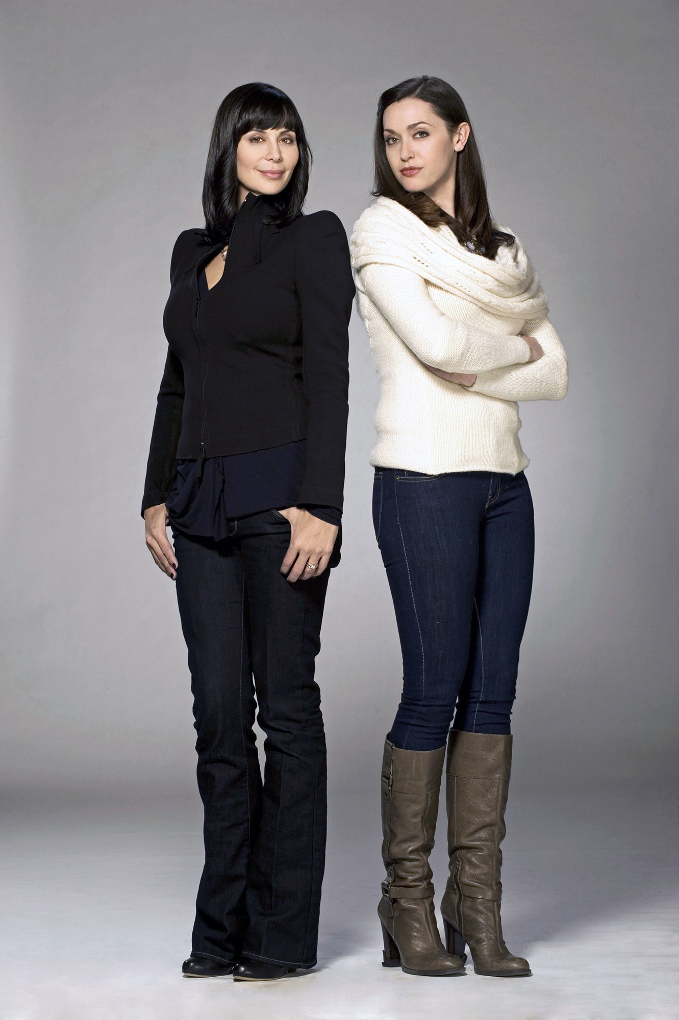 Catherine Bell stars as Cassandra Nightingale and Sarah Power stars as Abigail Pershing in Hallmark's The Good Witch's Family (2011)
