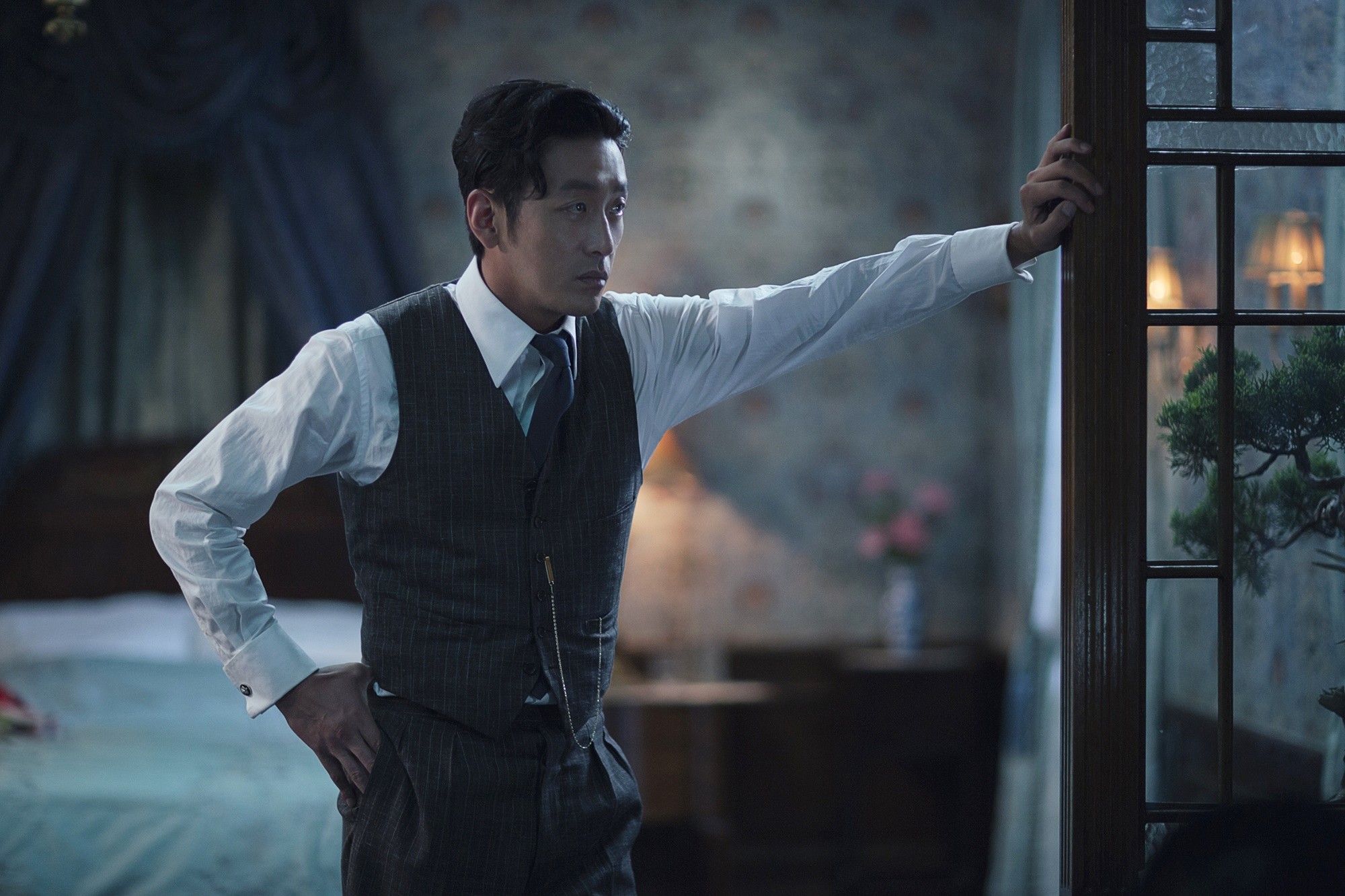Ha Jung Woo stars as Count Fujiwara in Amazon Studios' The Handmaiden (2016)