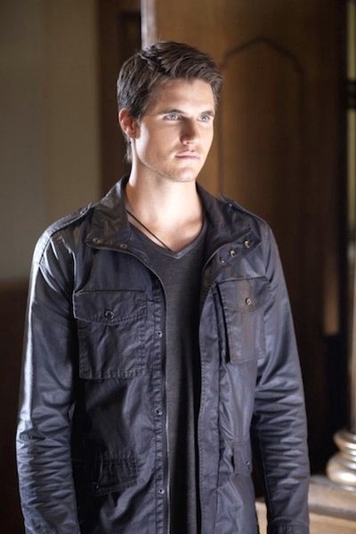 Robbie Amell stars as Paxton Flynn in Hallmark Channel's The Hunters (2013)
