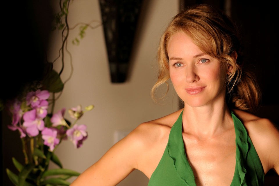 Naomi Watts stars as Maria in Summit Entertainment's The Impossible (2012)